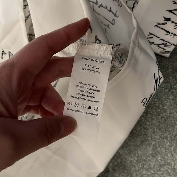 Dress - Picture 6 of 7